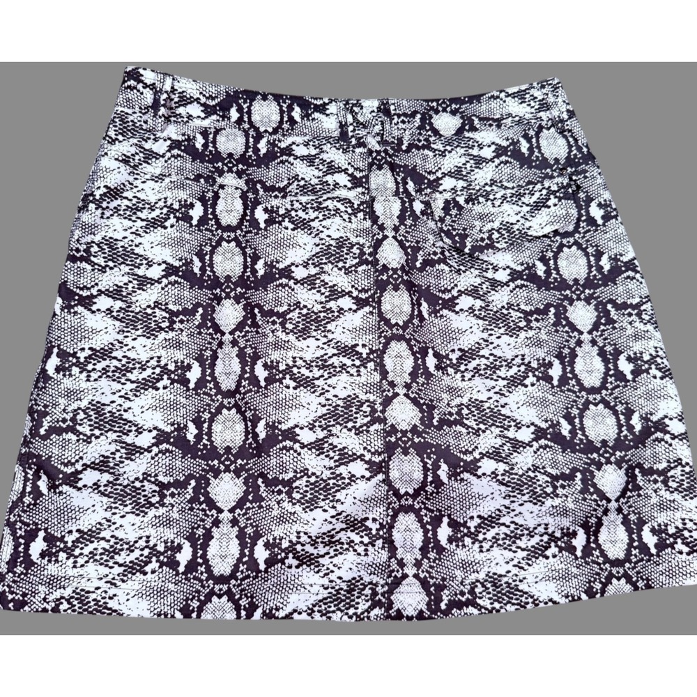 N'vo by Lanctot Snakeskin Print Golf tennis athletic Skort Skirt Size 8 Woman's